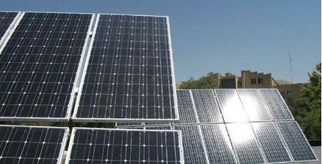 افتتاح بزرگترین نیروگاه خورشیدی در اصفهان