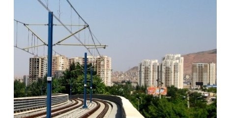 شهرسازی ریل‌پایه، راهکار ترافیک و آلودگی هوای تهران