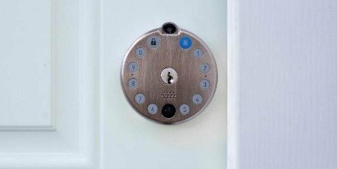قفلی که از راه دور صاحبخانه را باخبر می کند
