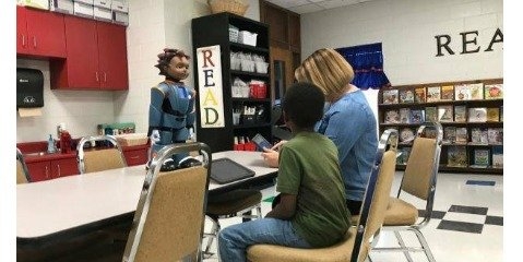 استفاده از رباتها برای آموزش کودکان مبتلا به اوتیسم