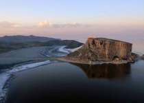 تیر خلاص به دریاچه ارومیه با ساخت یک سد دیگر / دریاچه در خطر بحران دوباره