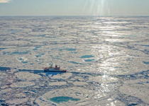 افزایش ذوب یخ‌های گرینلند به دلیل بارش باران و گرم شدن زمین