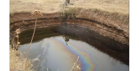  وجود نفتالین در چشمه سرخون 