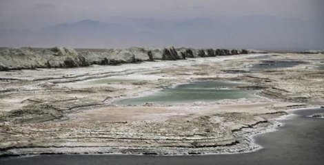 قسمت جنوبی تالاب "شادگان" خشک شده است