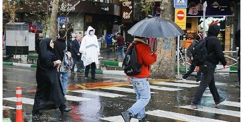 مناطق آلوده کلانشهرها قطعاً دچار "باران اسیدی" می‌شوند